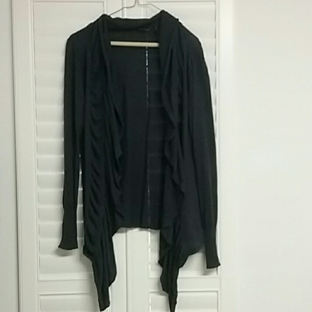 Navy cardigan by Daisy Fuentes